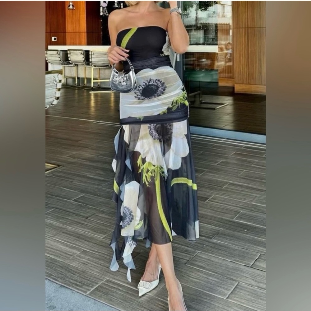 JESSICA BARA WENDY FLORAL RUFFLE MAXI DRESS